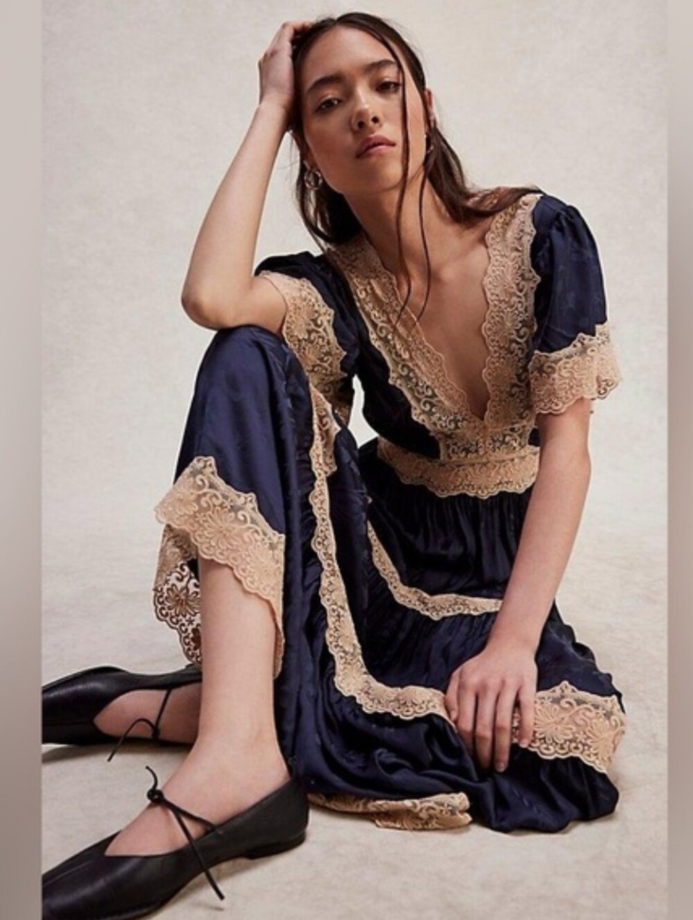 🍒NWT🍒 SPELL OCEAN GOWN DARKEST SAPPHIRE - Picture 3 of 10